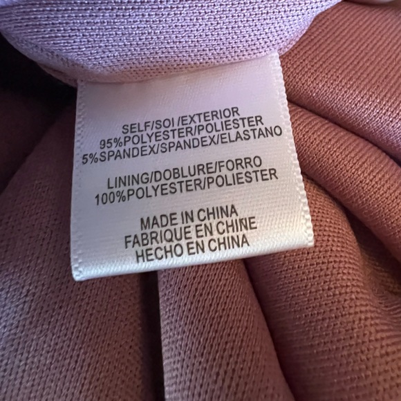 NWT WAYF Rose Velvet Long Sleeve Crop Top, Size Medium - Picture 7 of 7